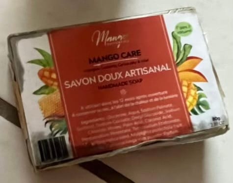 Mango Butterfull Mango Care savon doux 100g cerise curcuma