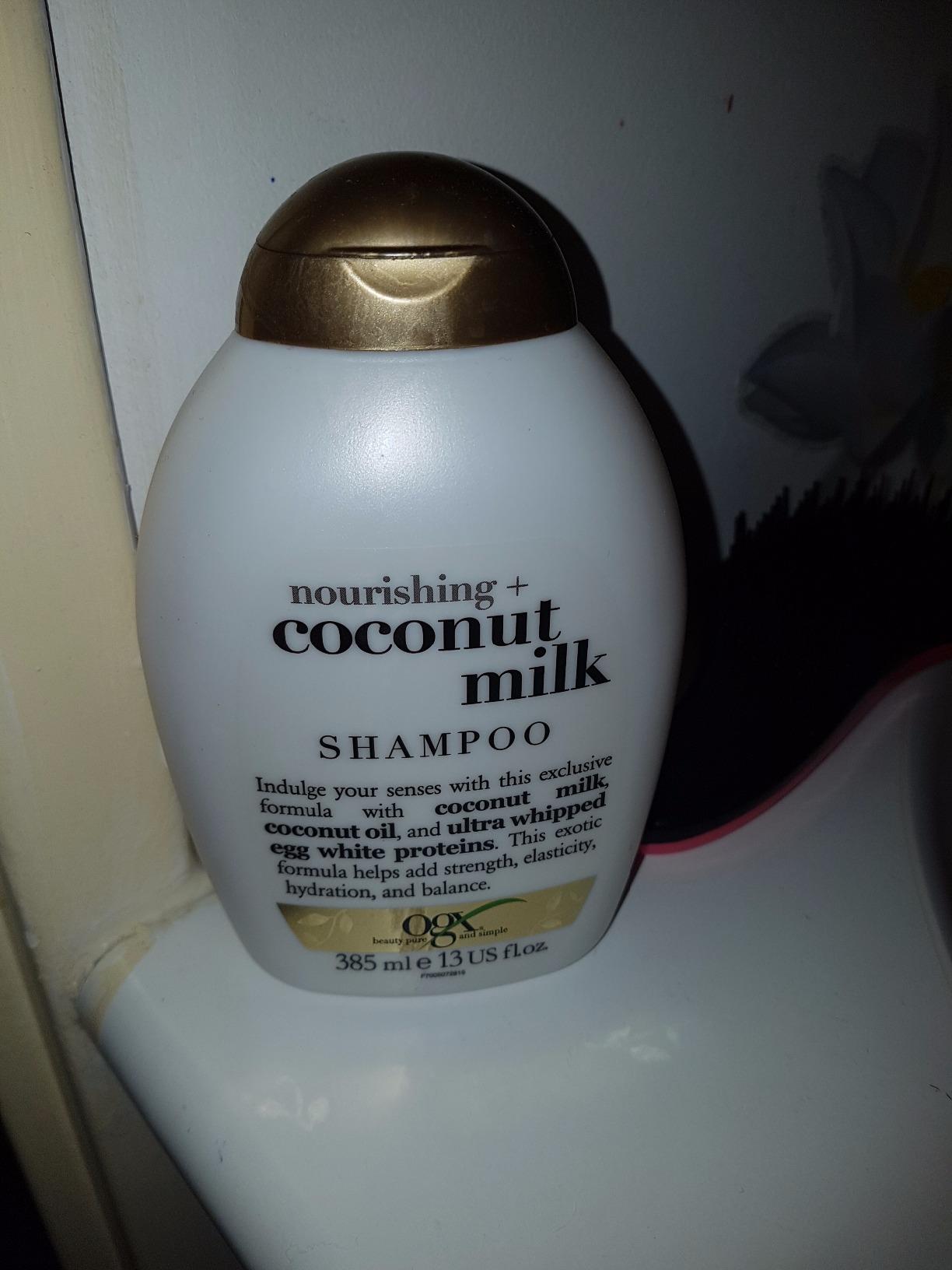 OGX Coconut Milk Shampooing Hydratant 385 ml coco