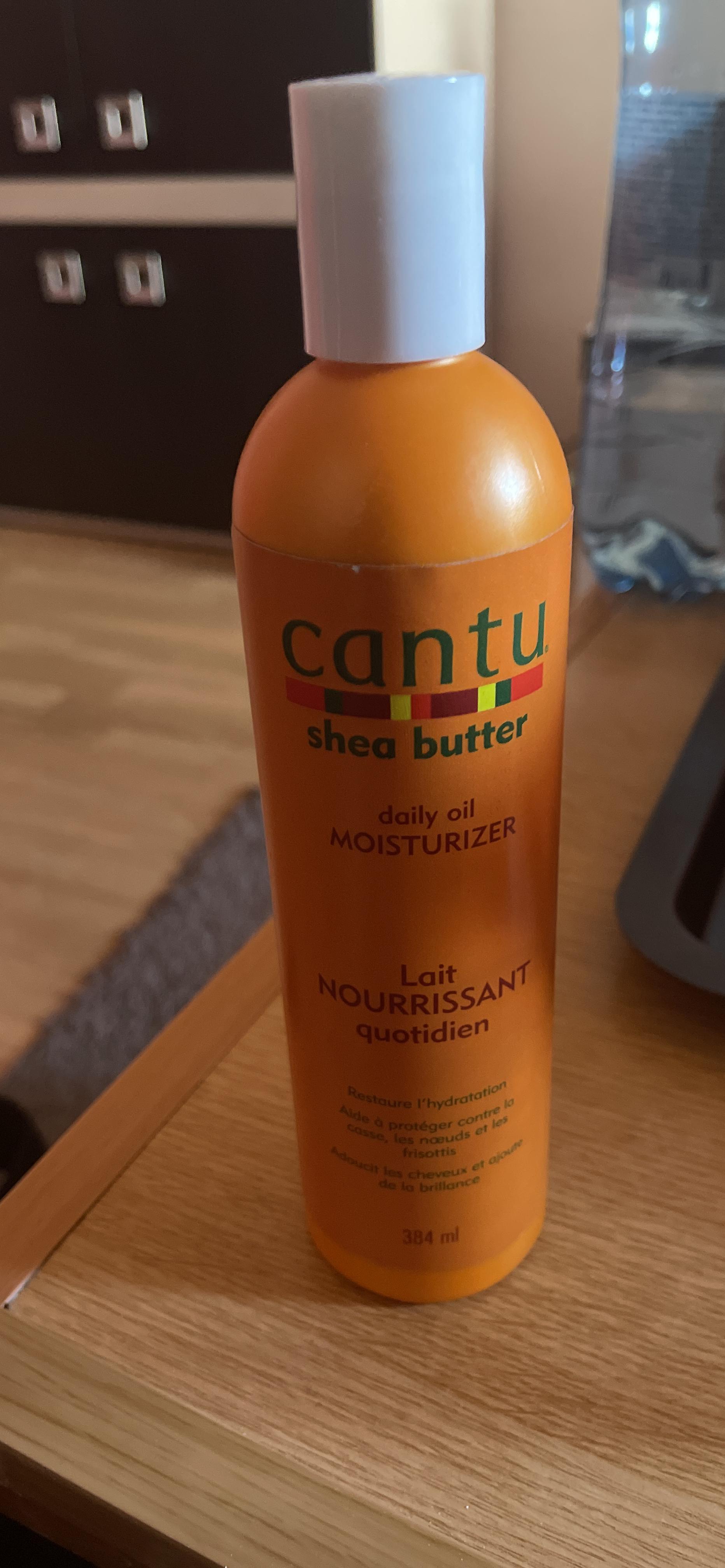 Cantu Classics Daily Oil Moisturizer leave-in 384 ml karité