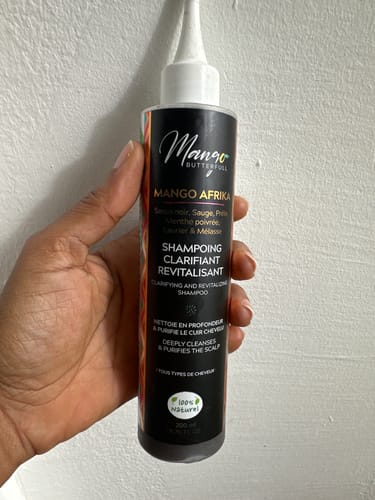 Mango Butterfull MANGO AFRIKA Shampoing clarifiant 200ml savon noir