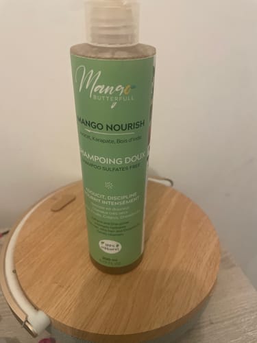 Mango Butterfull Mango Nourish shampoing doux 100ml savon noir
