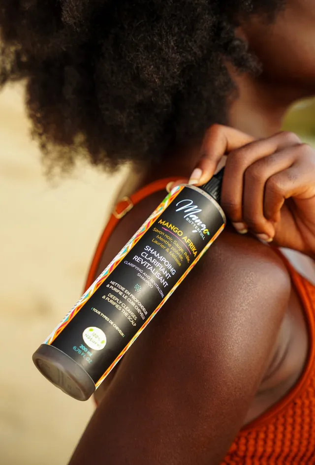 Mango Butterfull MANGO AFRIKA Shampoing clarifiant 200ml savon noir